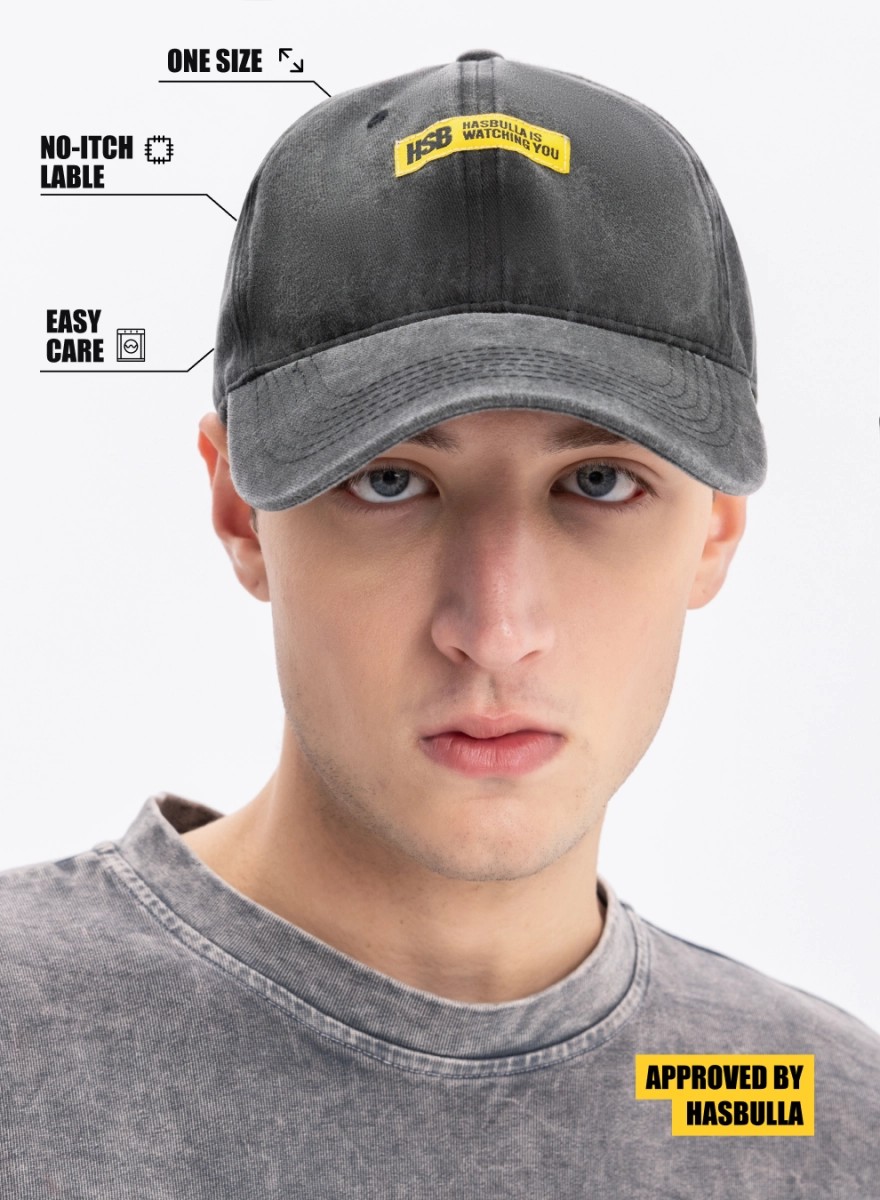 Сasual cap with a logo patch